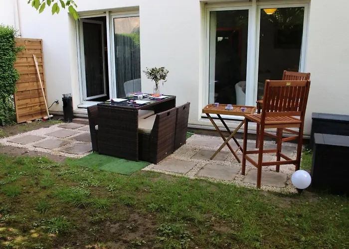Le Garden Victoria - Canal & Cathedrale -30M2 & Garden